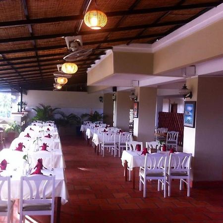 White Beach Hotel Sihanoukville Eksteriør bilde