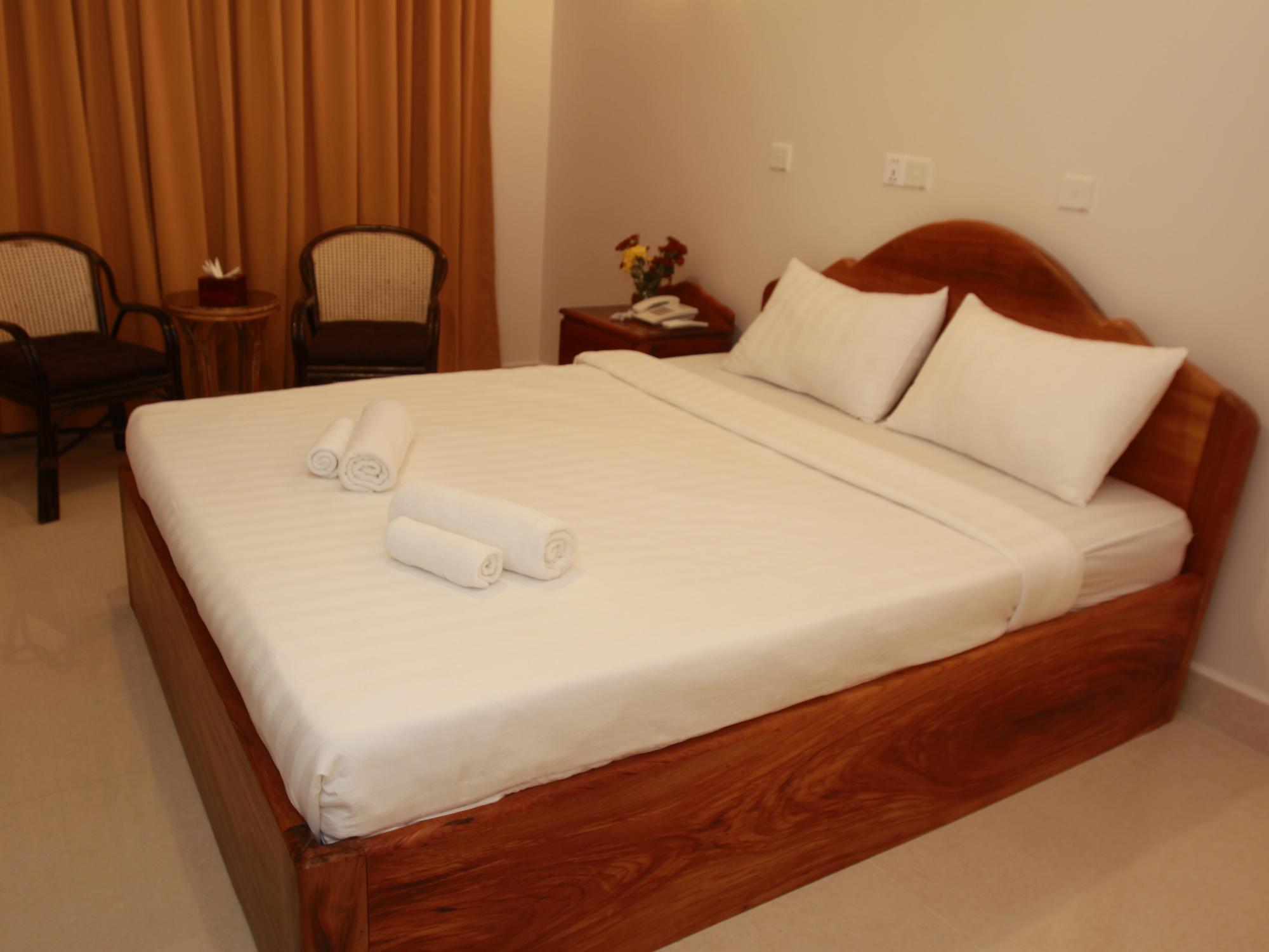 White Beach Hotel Sihanoukville Eksteriør bilde