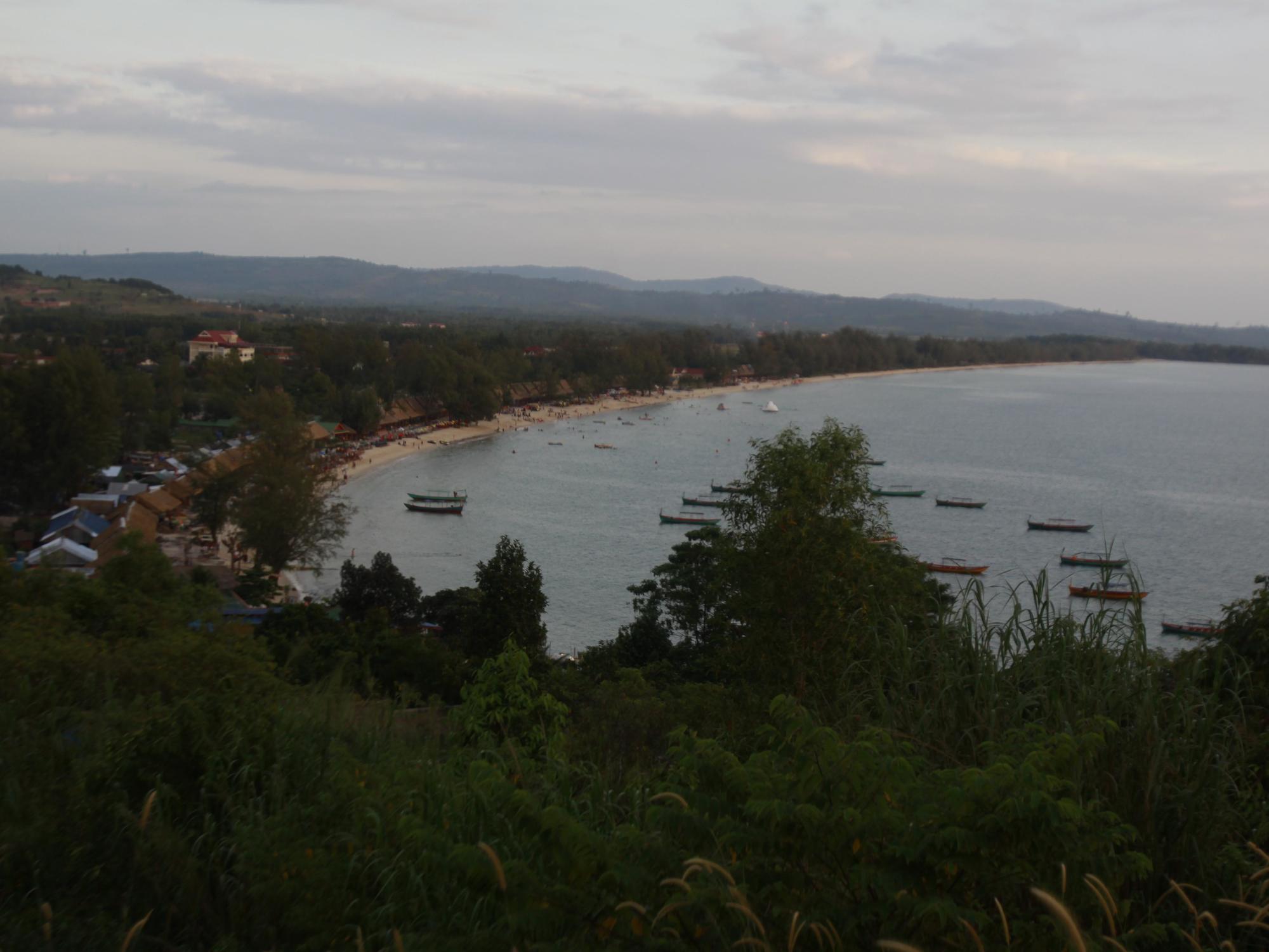 White Beach Hotel Sihanoukville Eksteriør bilde