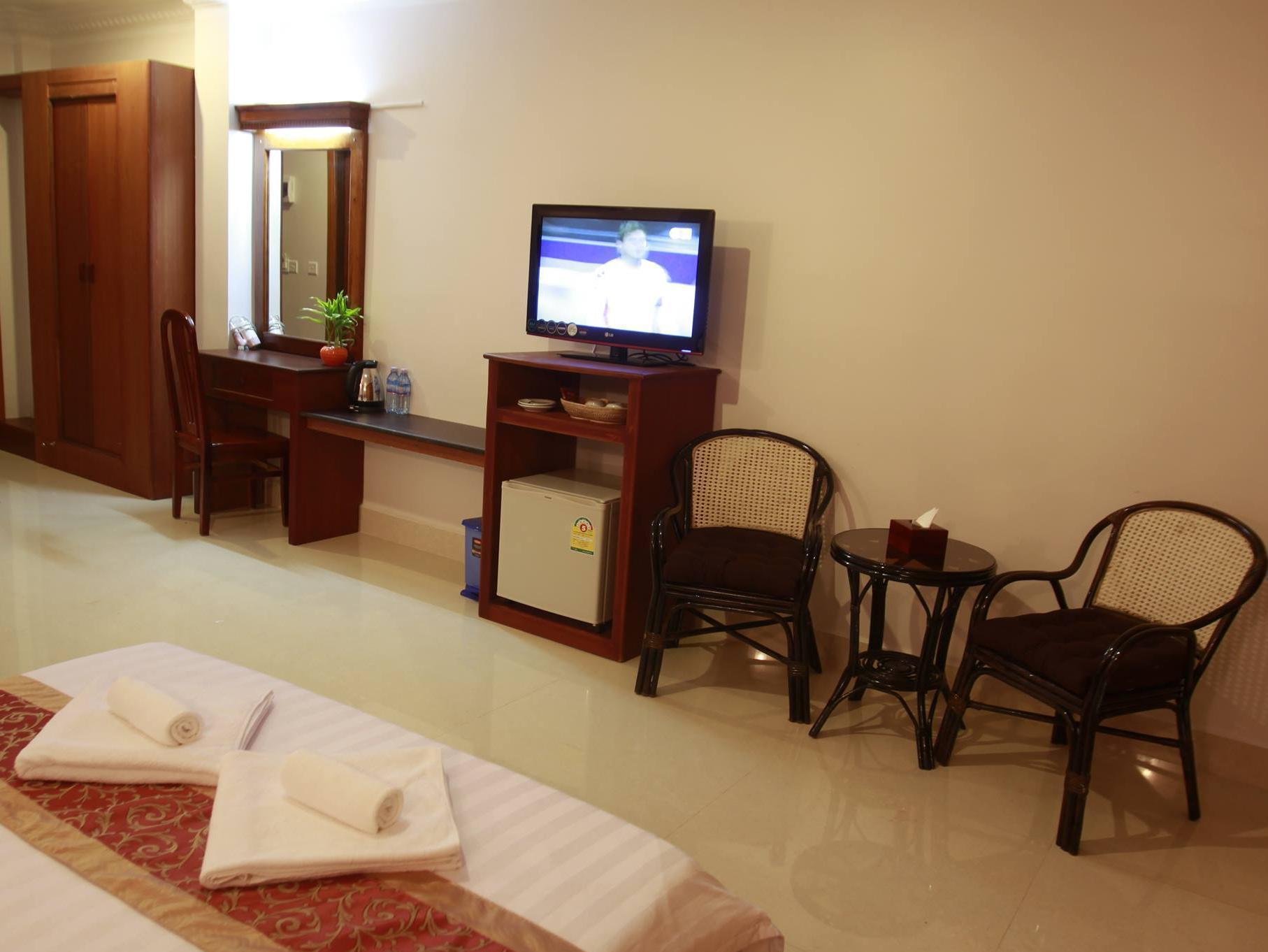 White Beach Hotel Sihanoukville Eksteriør bilde