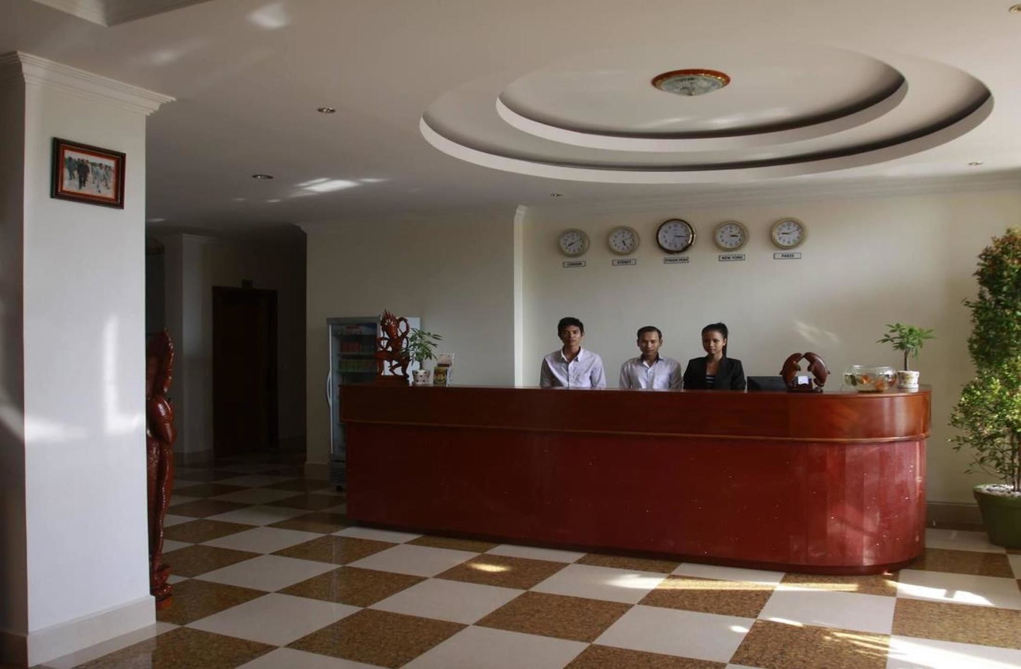 White Beach Hotel Sihanoukville Eksteriør bilde