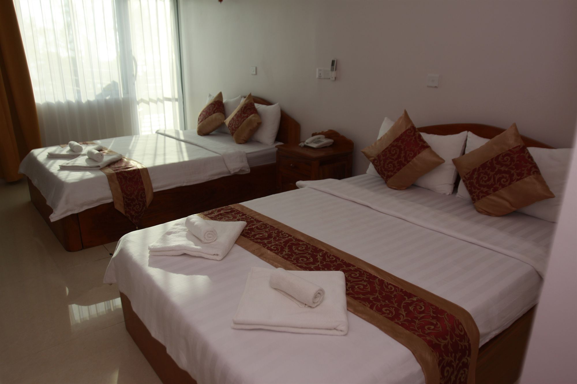 White Beach Hotel Sihanoukville Eksteriør bilde
